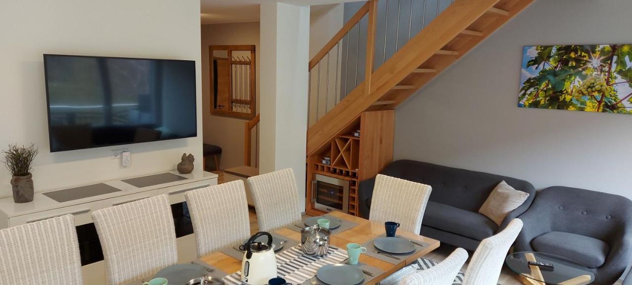 Ferienwohnung Am Fluss Klotten Bagian luar foto