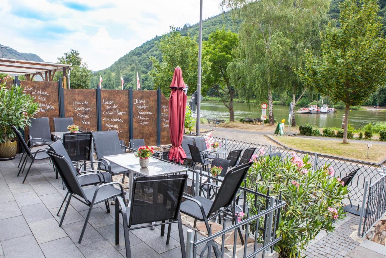 Ferienwohnung Am Fluss Klotten Bagian luar foto