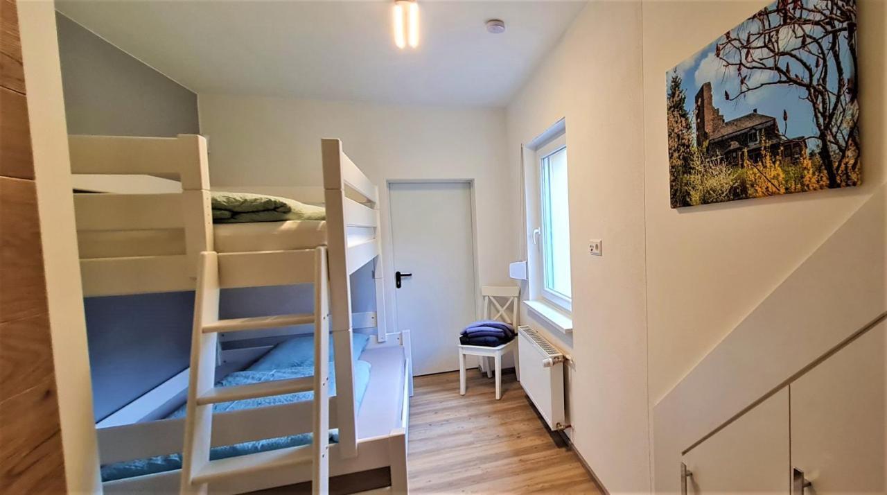 Ferienwohnung Am Fluss Klotten Bagian luar foto