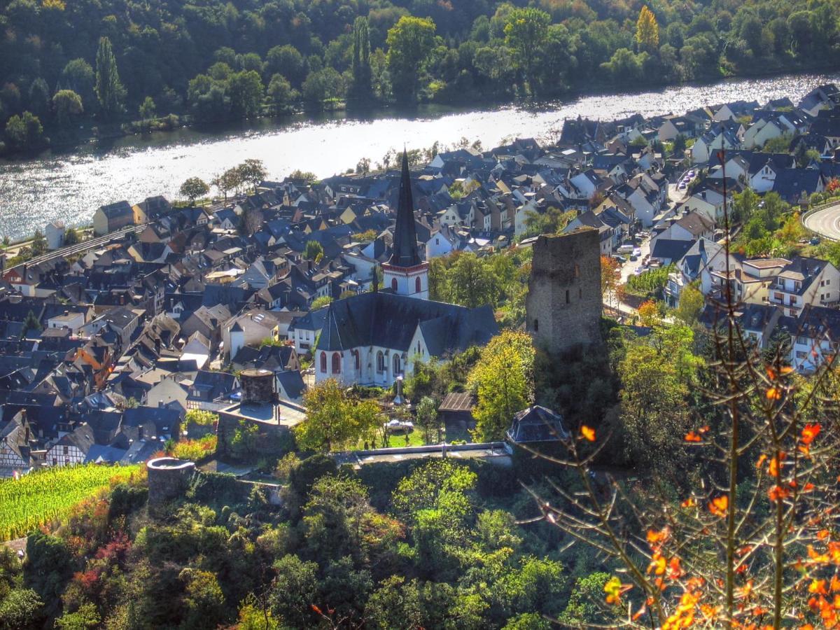 Ferienwohnung Am Fluss Klotten Bagian luar foto